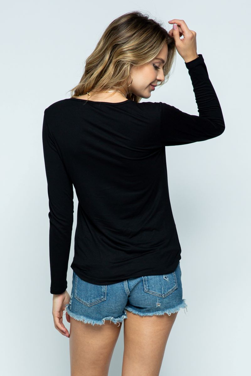 BLACK LONG SLEEVE TOP WITH CRYSTAL STAR