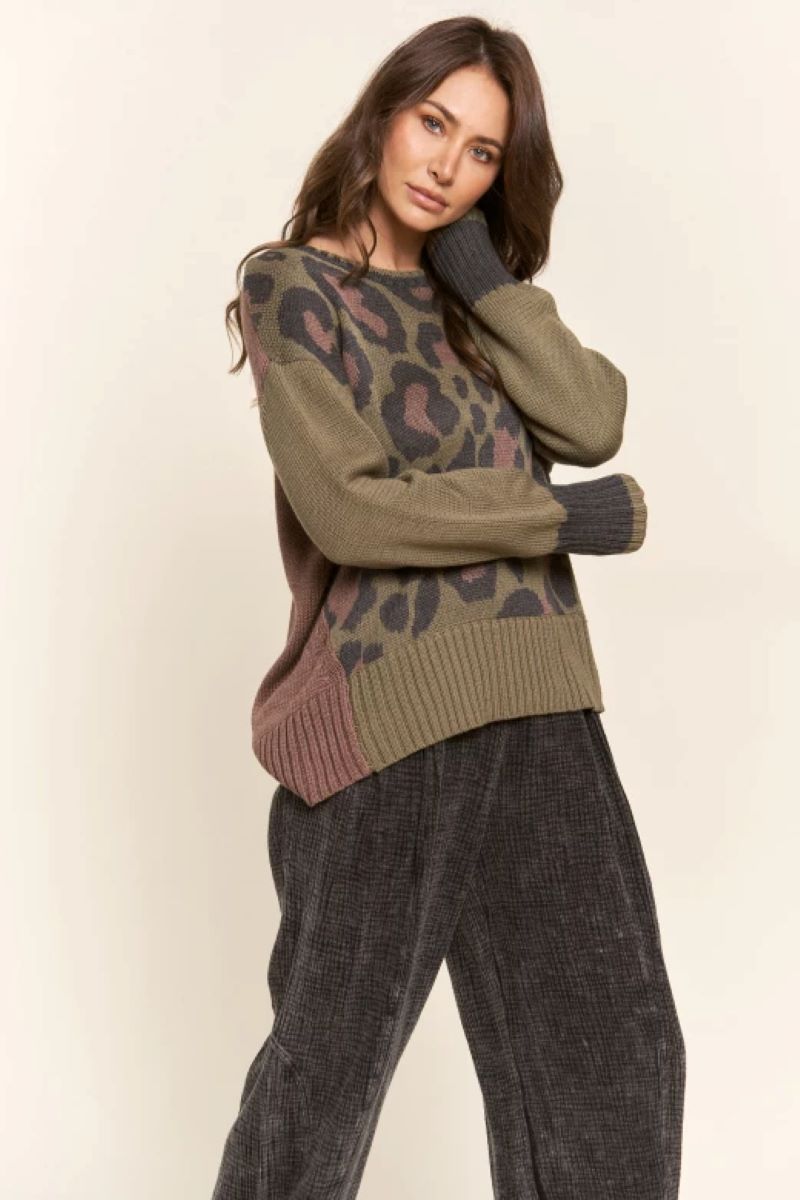 DARK MOSS GREEN AND LEOPARD PRINT SWEATER