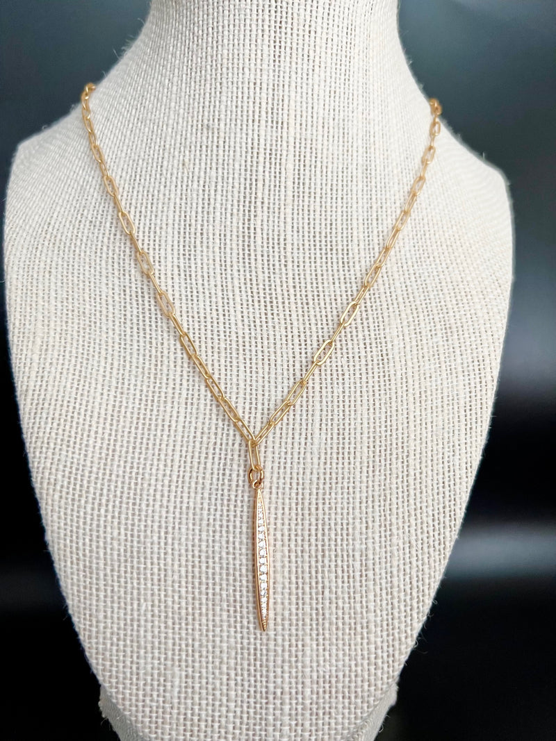 RHINESTONE SPIKE ON 19" CHAIN