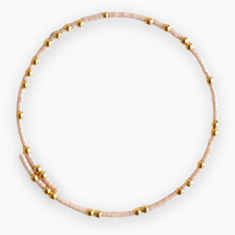 CONFETTI BEADED BANGLE CHAMPAGNE