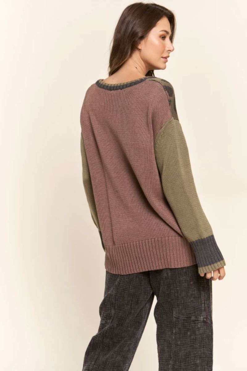 DARK MOSS GREEN AND LEOPARD PRINT SWEATER