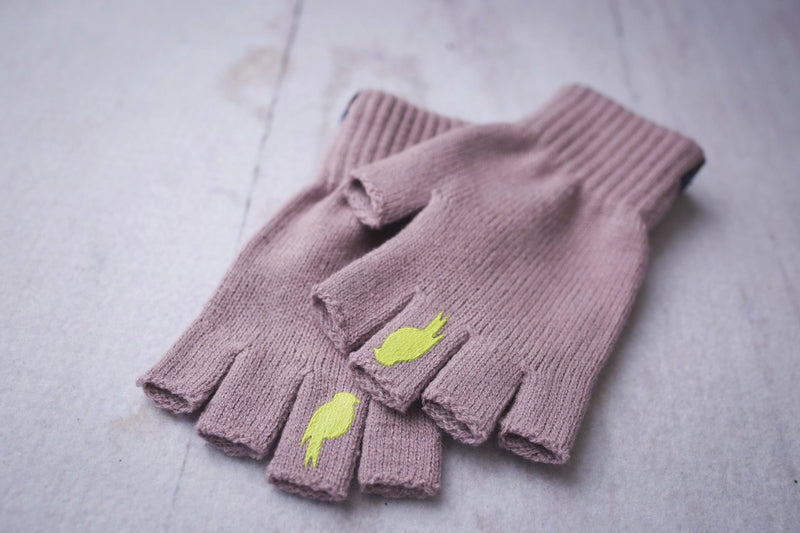 FLIP EM THE BIRD FINGERLESS GLOVES PINK