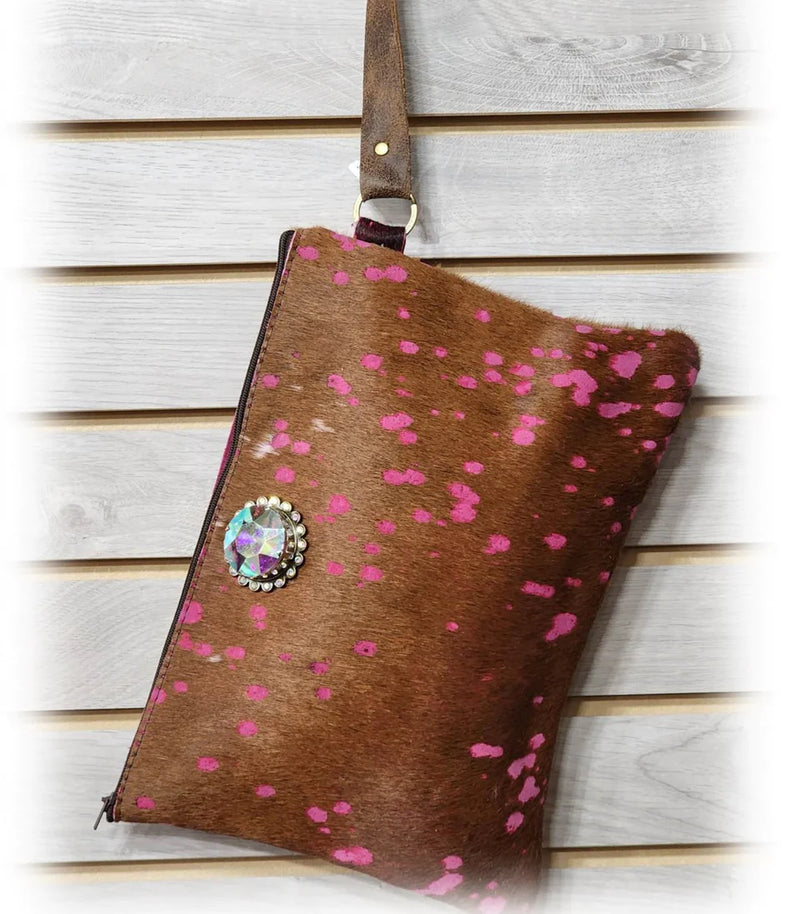 HOT PINK SPECKLE HIDE WRISTLET